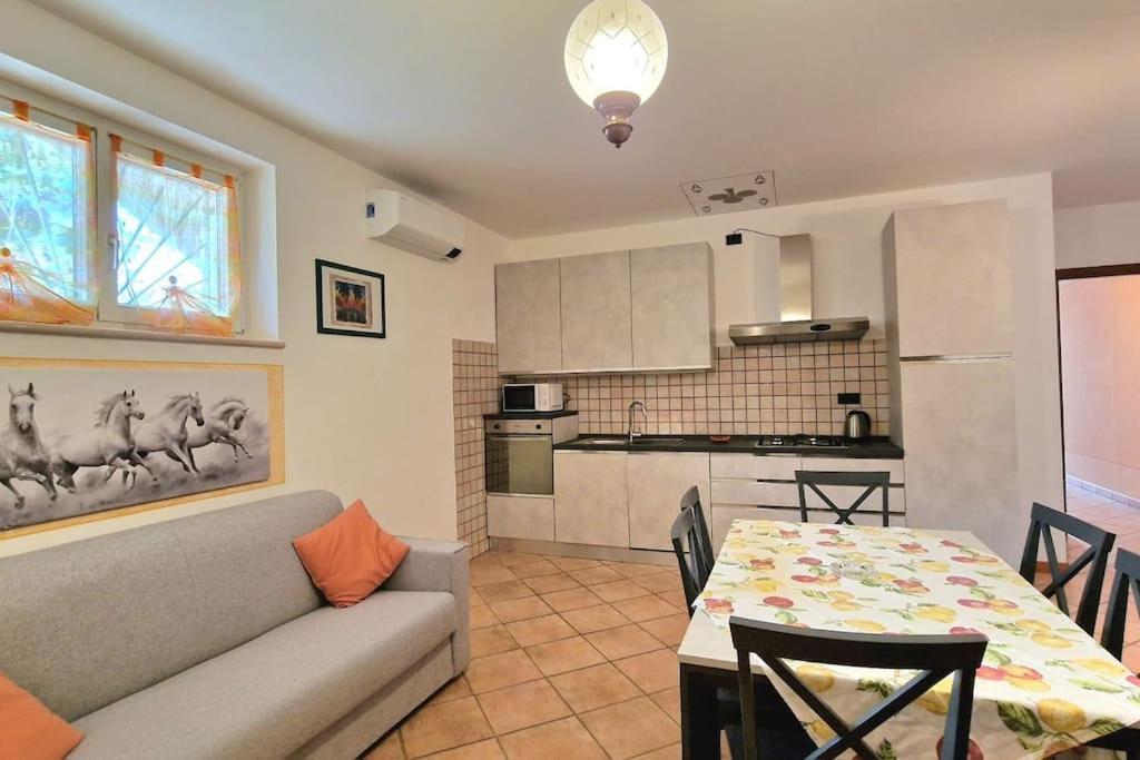 Ca' Degli Ulivi Apartman Caprino Veronese Kültér fotó